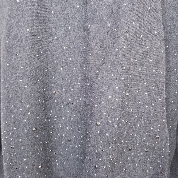 MNY Marc New York Long Sleeve Knit Embellished Gray Top Size L - Picture 6 of 8